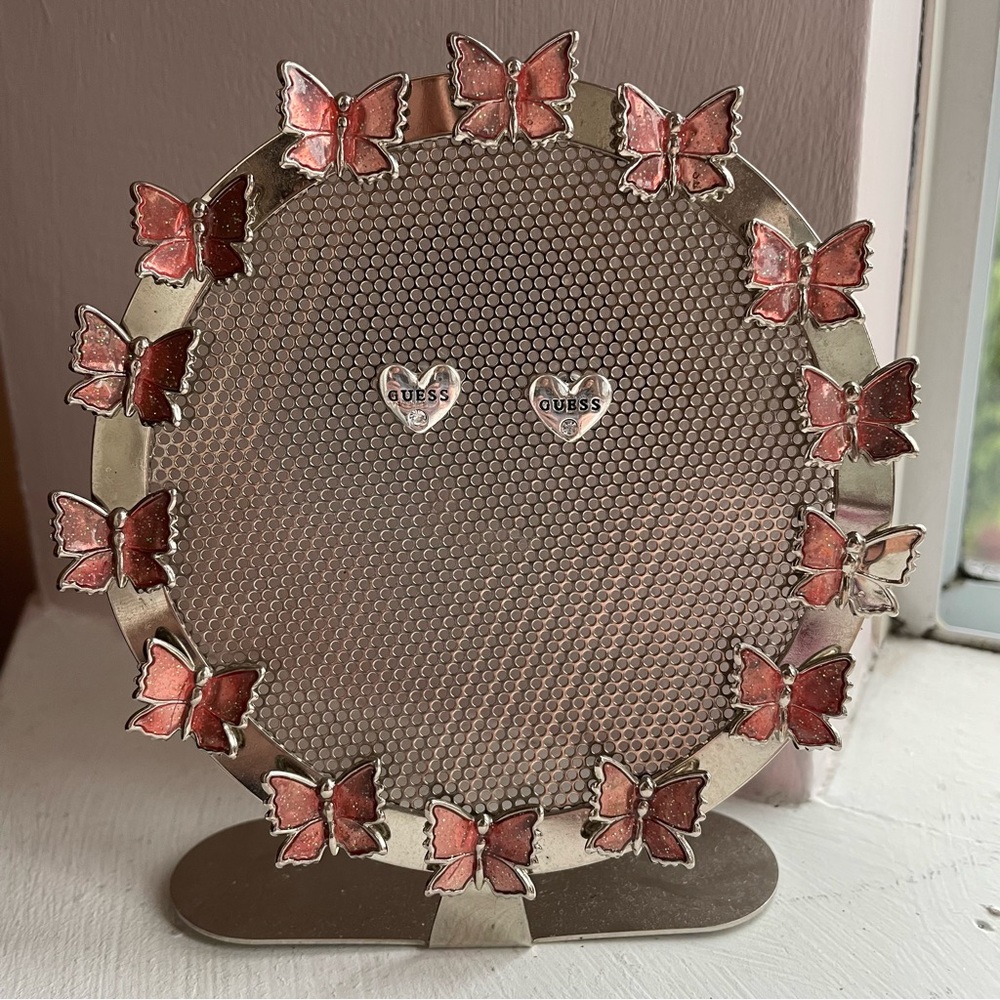 GUESS Heart‎ earrings